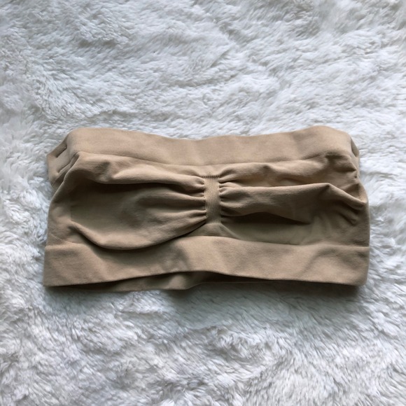 SKIMS Other - SKIMS Fits Everybody Bandeau Bra Ochre Tan Strapless Seamless Size Small NWOT